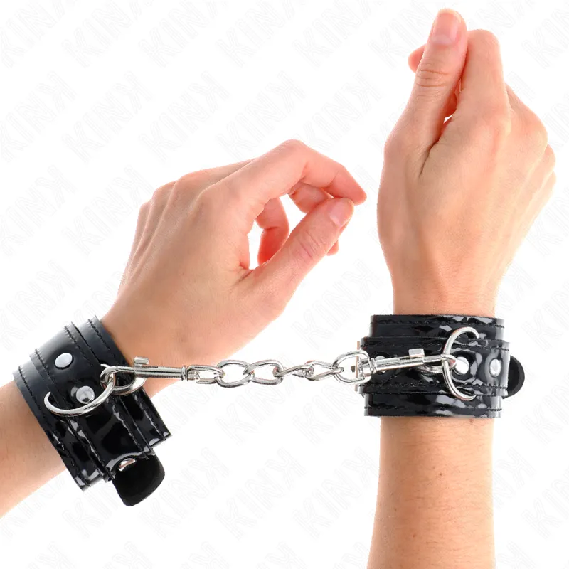 Bandes De Poignet Bdsm En Cuir Vegan - Image 2