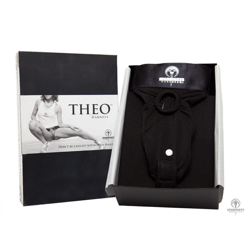 A00388 389 Classic Black Theo Box MAIN