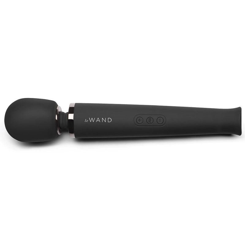 A01479 LeWand BlackMassager MAIN 1200x1200 1